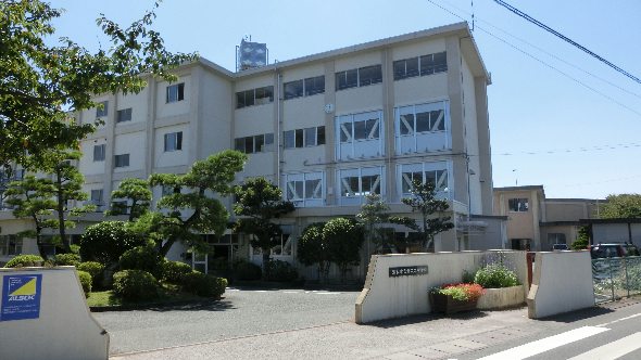 中学校：浜松市立神久呂中学校　2804m