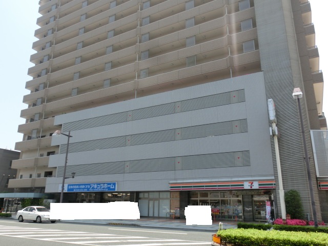 コンビ二：ｾﾌﾞﾝｲﾚﾌﾞﾝ 浜松ｲｰｽﾄﾀｳﾝ店　130m