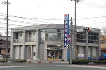 銀行：浜松信用金庫東伊場支店　410m