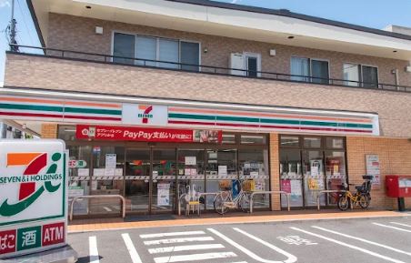 コンビ二：ｾﾌﾞﾝｲﾚﾌﾞﾝ 豊島池袋本町3丁目店　46m
