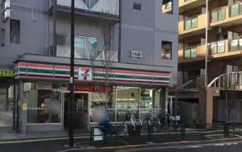 コンビ二：ｾﾌﾞﾝｲﾚﾌﾞﾝ 千住桜木店　696m