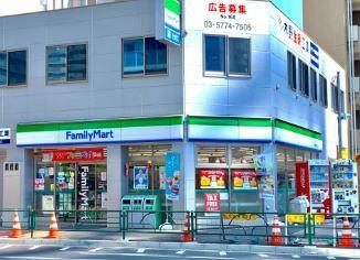 コンビ二：ﾌｧﾐﾘｰﾏｰﾄ 江東白河四丁目店　457m