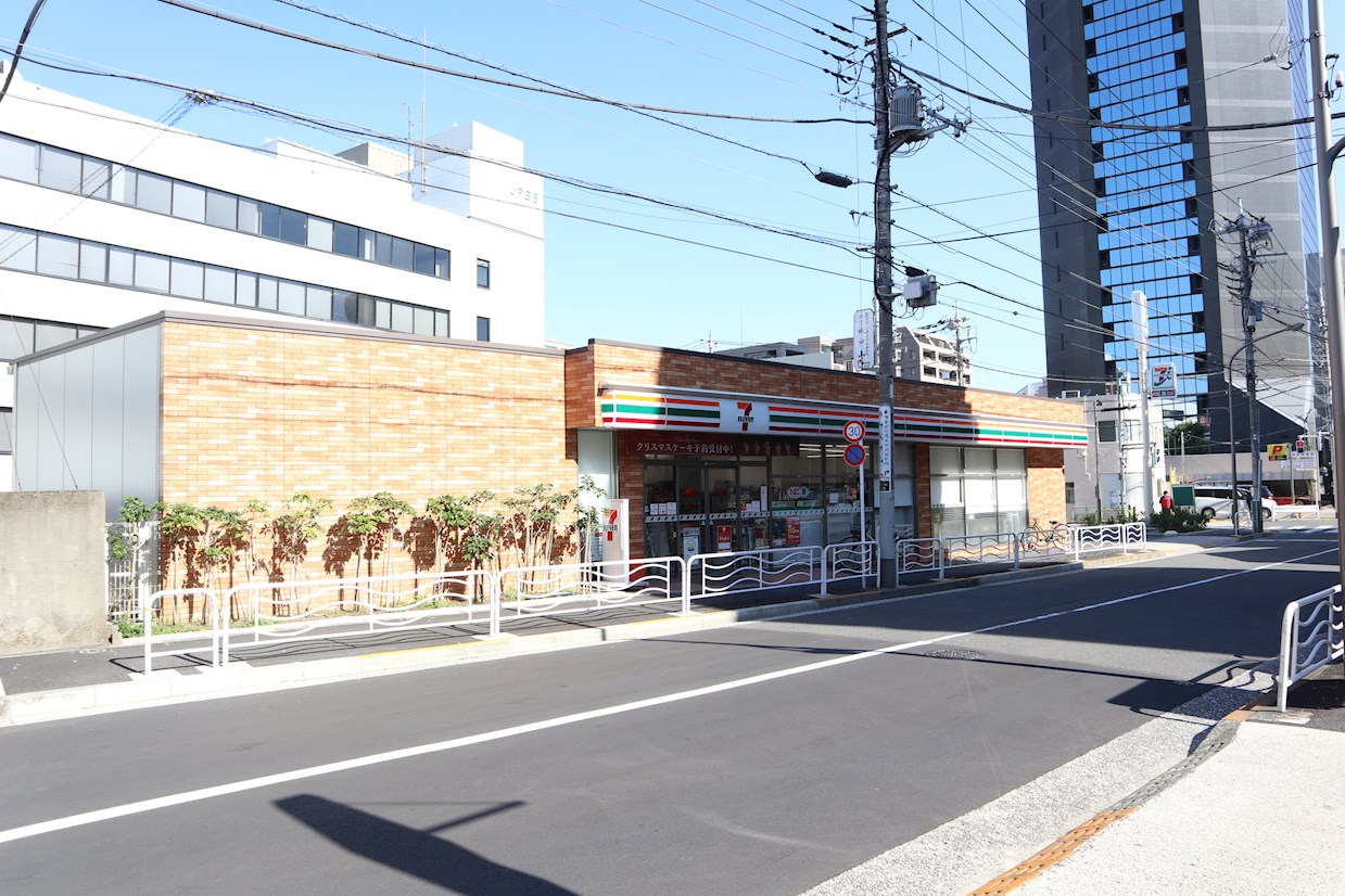 コンビ二：ｾﾌﾞﾝｲﾚﾌﾞﾝ 江東深川2丁目店　338m