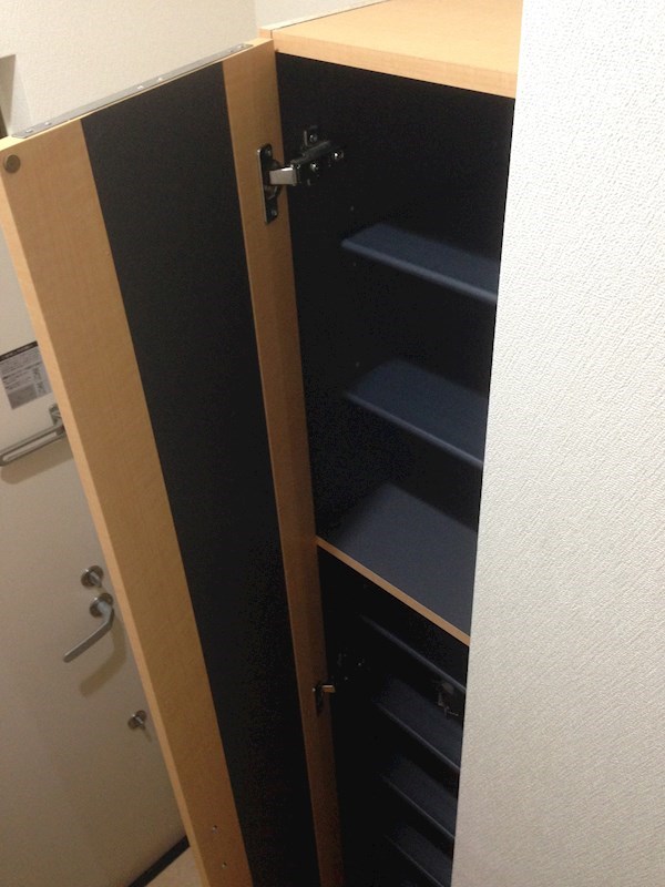 シューズ収納