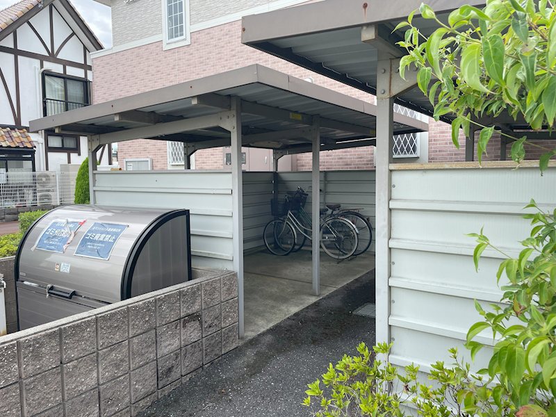 駐輪場
