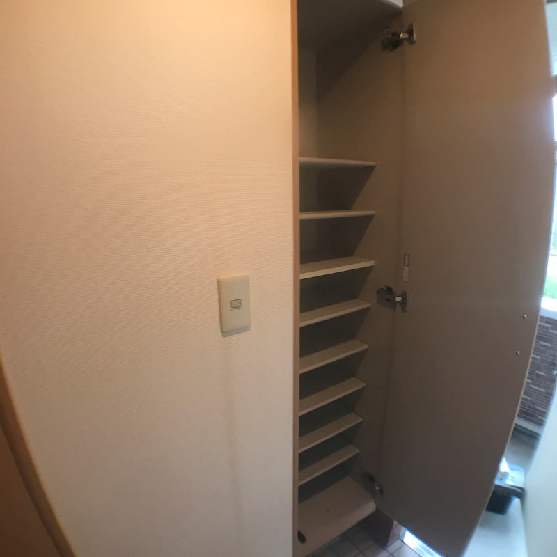 玄関シューズボックス