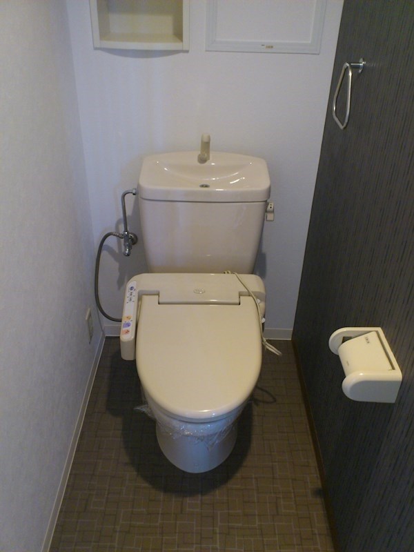 ウォシュレット付便座