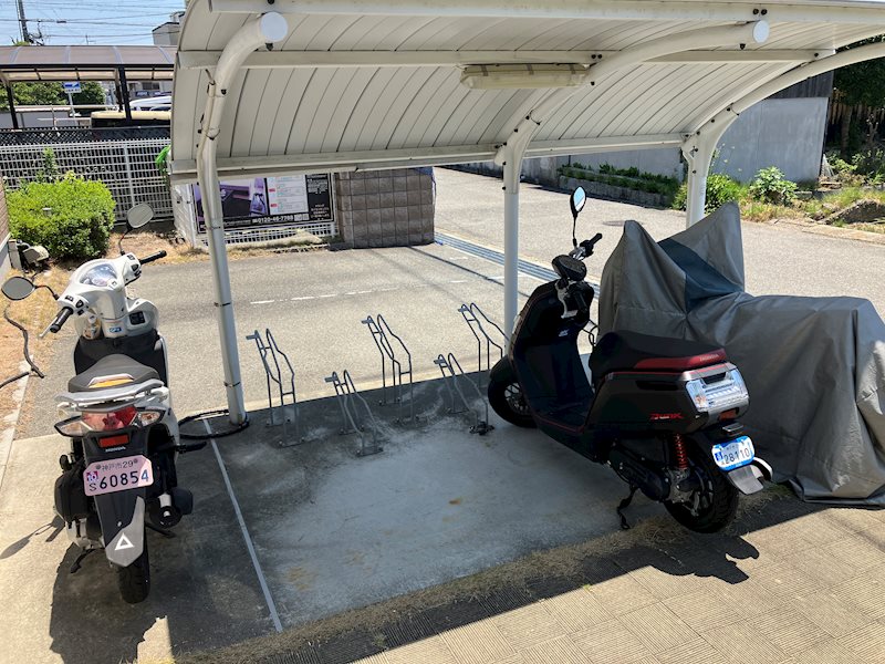 バイク置き場