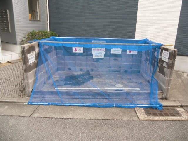 ゴミ置き場