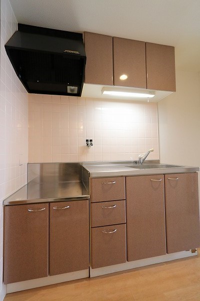 調理スペースも確保した、大型のキッチンを採用。