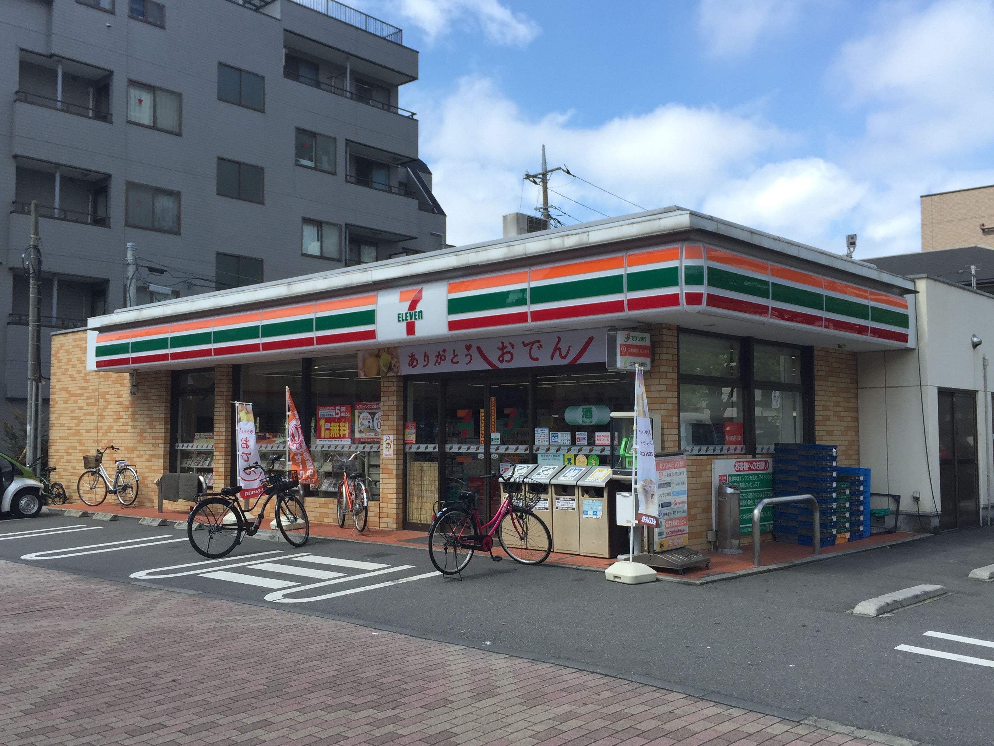 コンビ二：ｾﾌﾞﾝｲﾚﾌﾞﾝ 葛飾亀有4丁目店　581m
