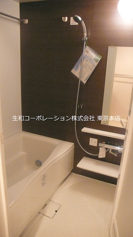 バス