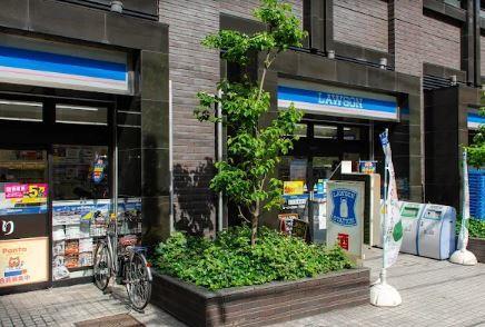 コンビ二：ﾛｰｿﾝ 小石川一丁目店　280m　近隣