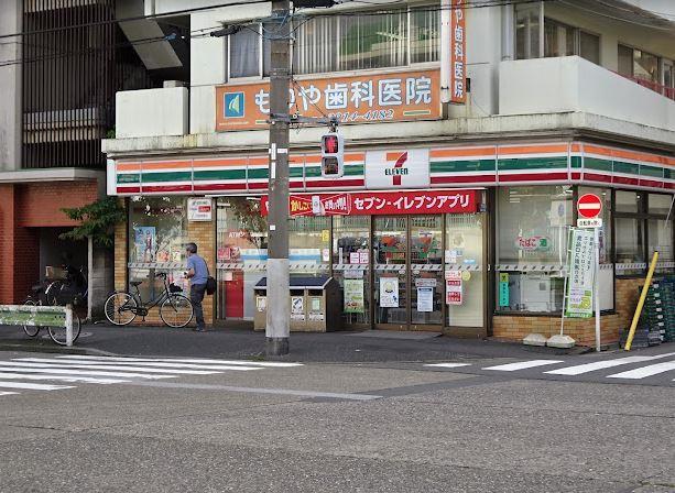コンビ二：ｾﾌﾞﾝｲﾚﾌﾞﾝ 北区豊島1丁目店　2m