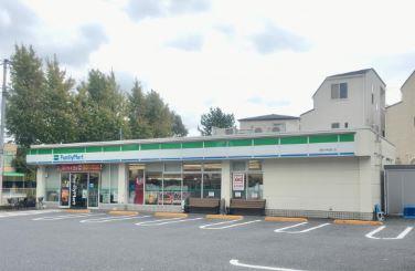 コンビ二：ﾌｧﾐﾘｰﾏｰﾄ 浮間中央通り店　106m