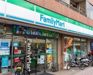 コンビ二：ﾌｧﾐﾘｰﾏｰﾄ 大谷口上町店　457m