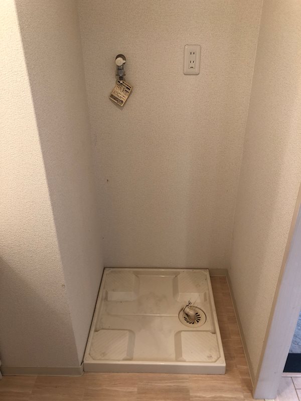 洗濯機置き場