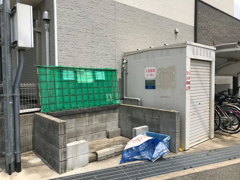 ゴミ置き場