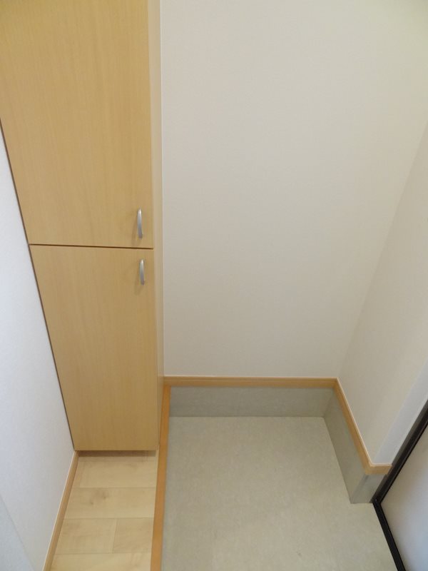 玄関収納あり