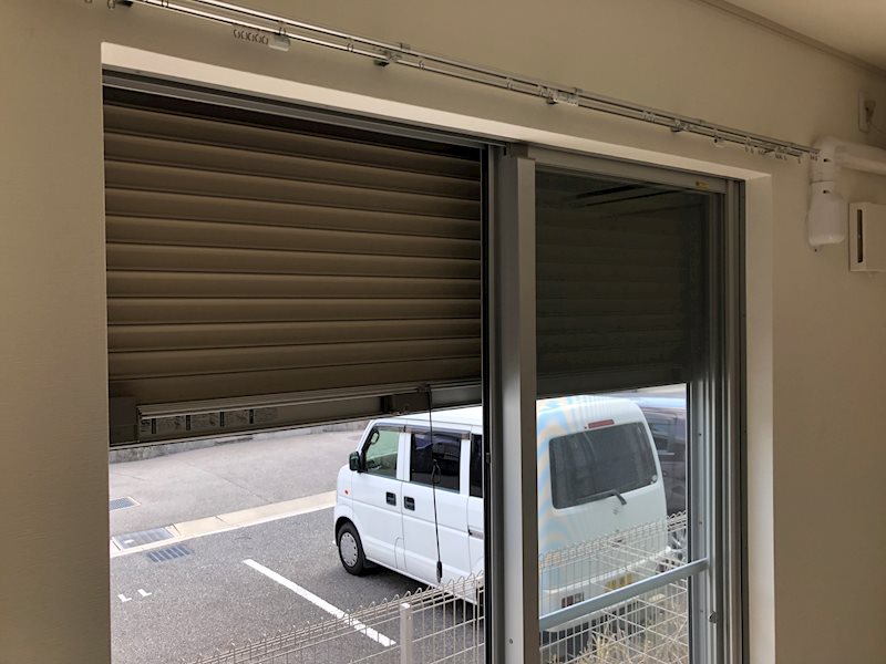 シャッター雨戸(1Fのみ)