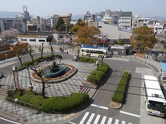 駅：阪急武庫之荘駅　106m