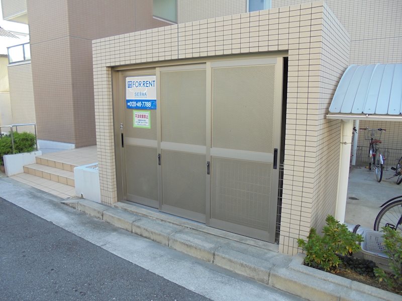 ゴミ置き場