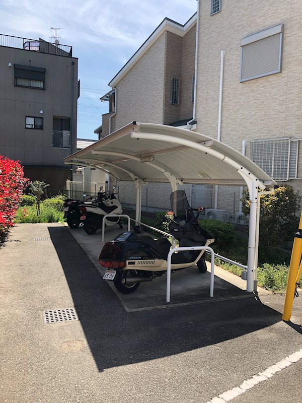 バイク置き場