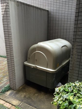 ゴミ置き場