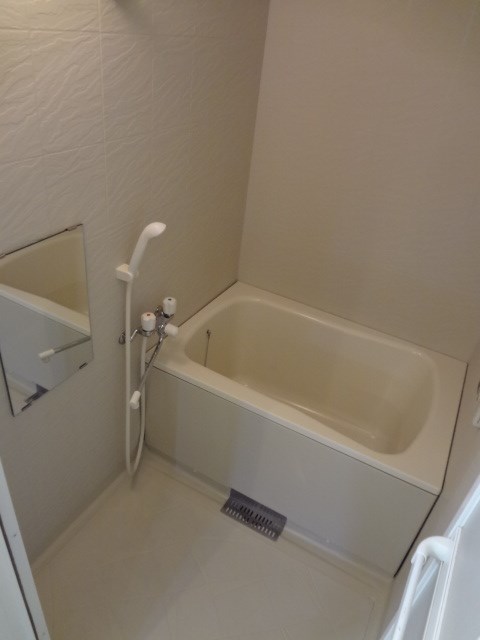 バス