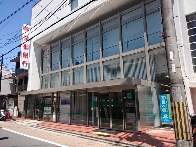 銀行：京都銀行 稲荷支店　415m