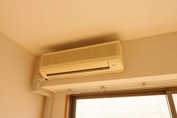 夏は暑く冬は寒い京都では必須アイテム。
