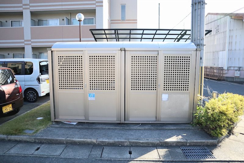 ゴミ置き場