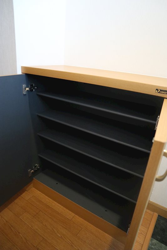 シューズボックス