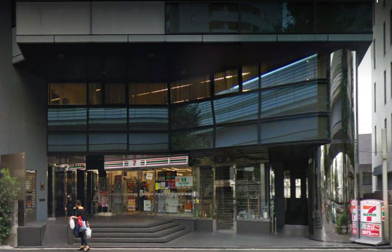 コンビ二：ｾﾌﾞﾝｲﾚﾌﾞﾝ 港区南青山7丁目中央店　294m