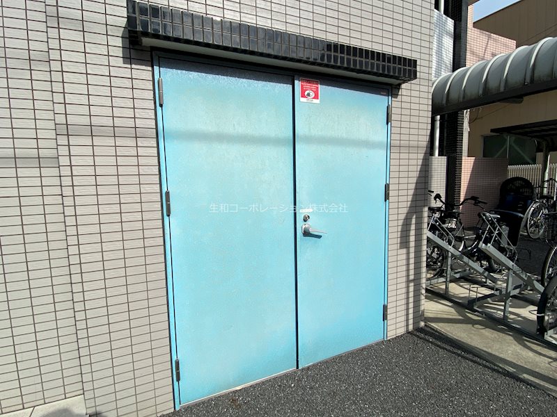 ゴミ置き場