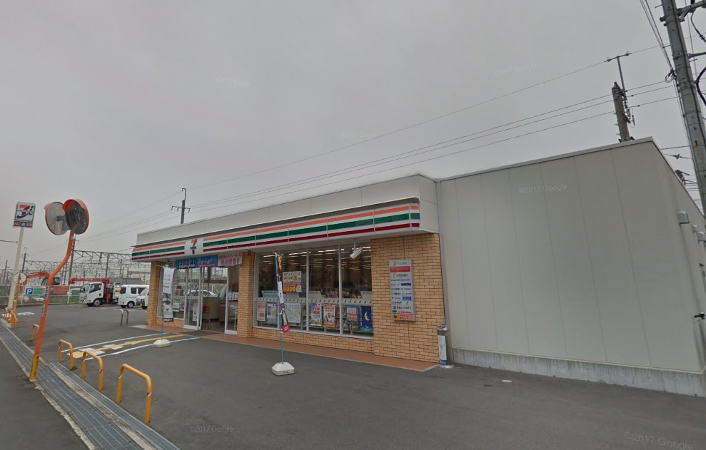 コンビ二：ｾﾌﾞﾝｲﾚﾌﾞﾝ 摂津千里丘4丁目店　383m