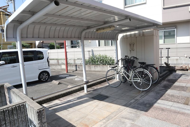 駐輪場