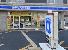 コンビ二：【2/27オープン】LAWSON(ﾛｰｿﾝ) 戸田新曽新田店　186m