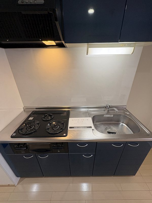 システムキッチン3口ガスコンロ