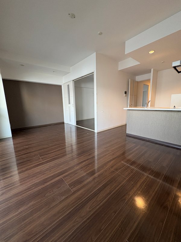 LDK14.8帖。人気のカウンターキッチンを採用しております。