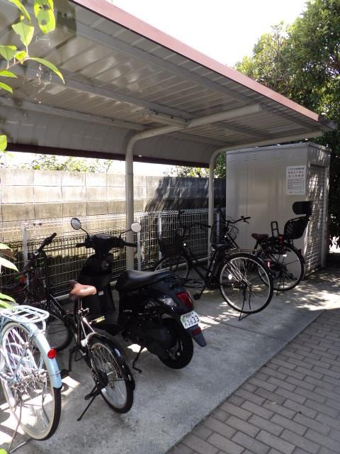 駐輪場