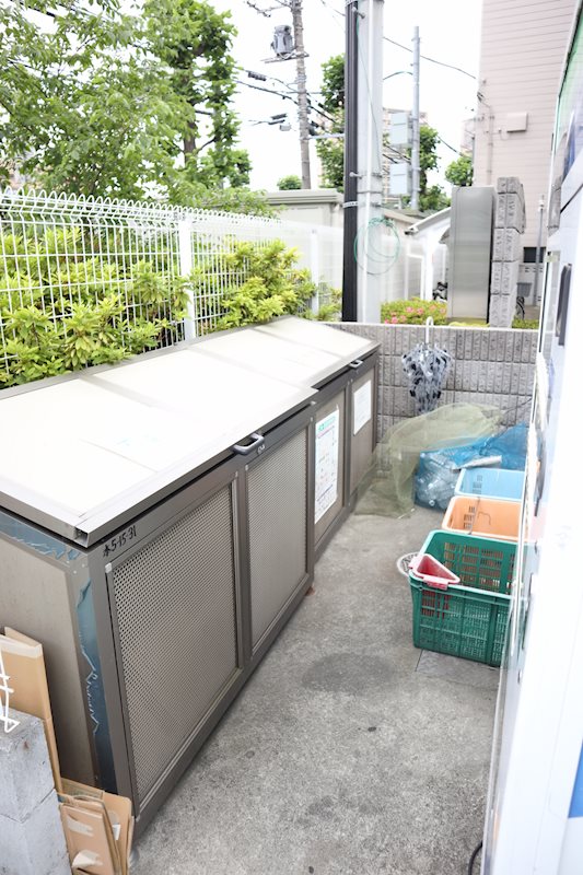 ゴミ置き場