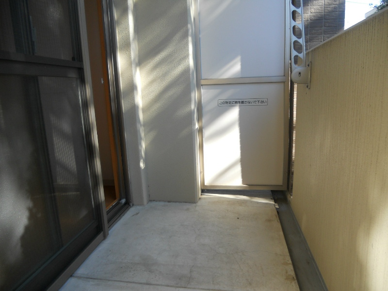 ☆ベランダに陽も入っております☆