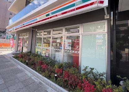 コンビ二：ｾﾌﾞﾝｲﾚﾌﾞﾝ 北区王子2丁目店　172m