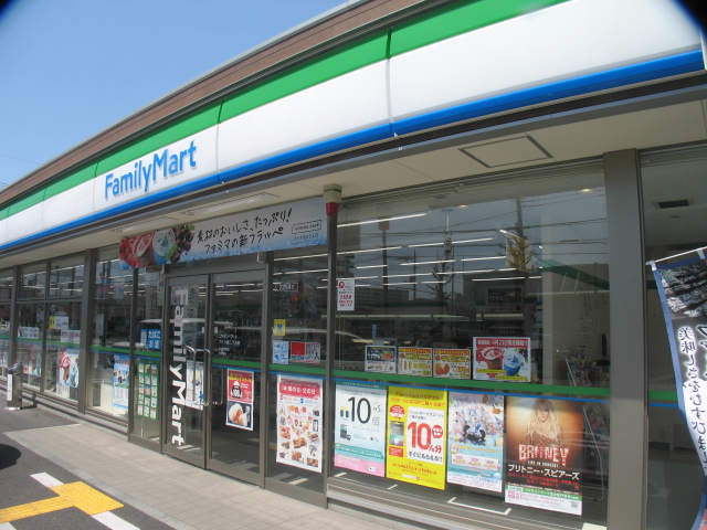 コンビ二：ﾌｧﾐﾘｰﾏｰﾄ TKS錦二丁目店　461m　近隣