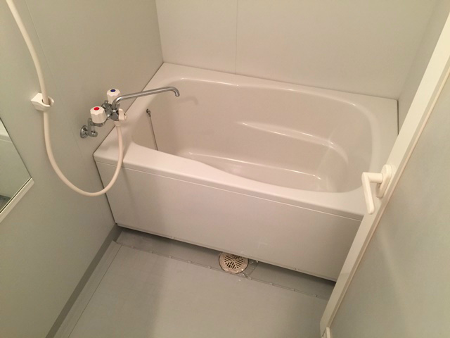 バス