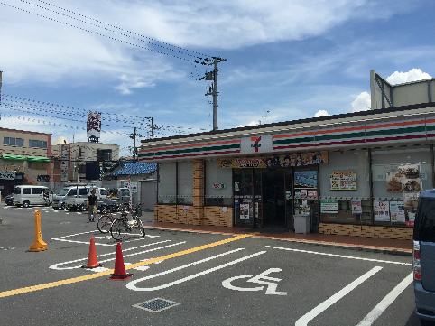 コンビ二：ｾﾌﾞﾝｲﾚﾌﾞﾝ 岸和田荒木町店　309m