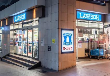 コンビ二：ﾛｰｿﾝ 京王ｸﾗｳﾝ街笹塚店　163m