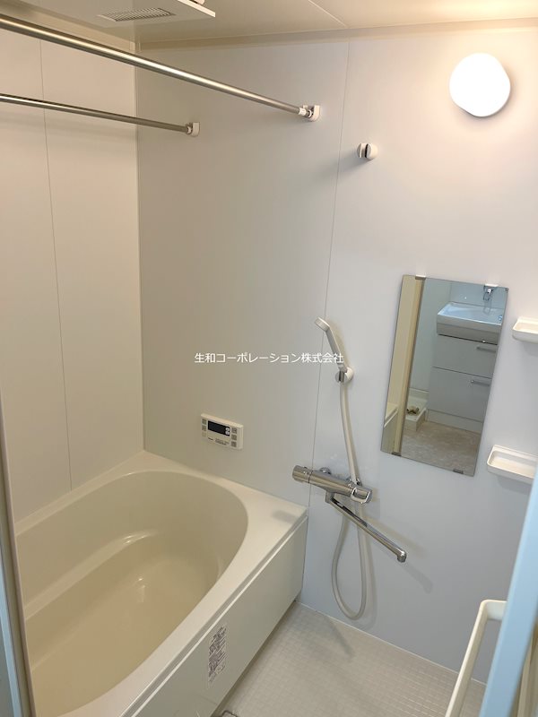 バス