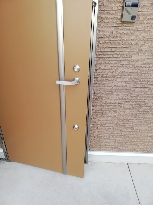 玄関ダブルロック